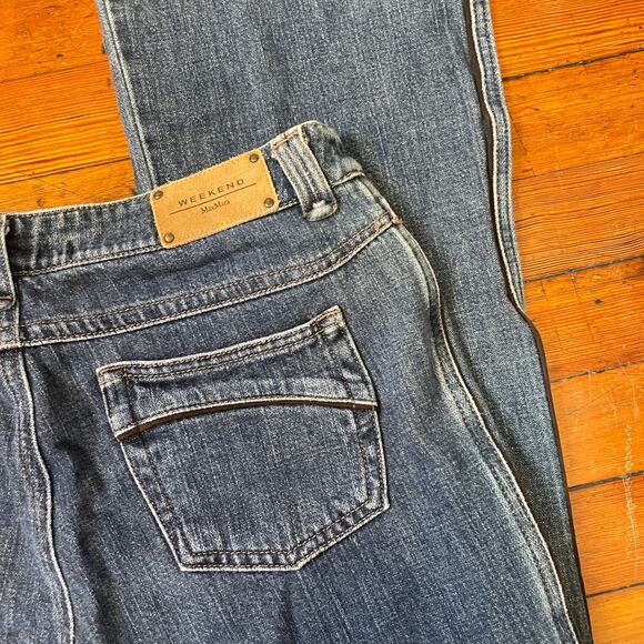 MaxMara Weekend Low Rise Flare Jeans Sz 8 Side Stripe Medium Wash Denim - Picture 9 of 10